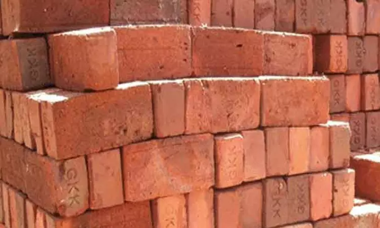 செங்கல்லுக்கு ஜி.எஸ்.டி. குறைக்க வேண்டும்  உற்பத்தியாளர்கள் கூட்டமைப்பு கோரிக்கை