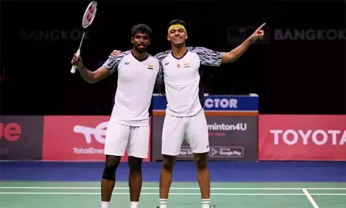 ஹாங்காங் ஓபன் பேட்மிண்டன்: சாத்விக்-சிராக் ஜோடி இறுதிப்போட்டிக்கு முன்னேற்றம்