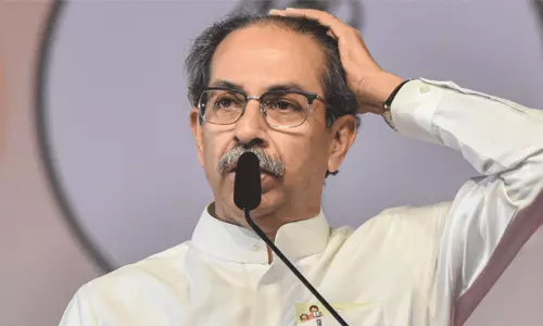 பாகிஸ்தானுடன் கிரிக்கெட் விளையாடுவது தேசிய உணர்வுக்கு அவமானம் ; உத்தவ் தாக்கரே கடும் எதிர்ப்பு பாகிஸ்தானுடன் கிரிக்கெட் விளையாடுவது தேசிய உணர்வுக்கு அவமானம் ; உத்தவ் தாக்கரே கடும் எதிர்ப்பு