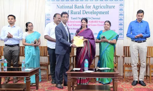 தூத்துக்குடியில் தொழிற்சாலைகள் அதிகளவில் வருகிறது: கனிமொழி எம்.பி. பேச்சு