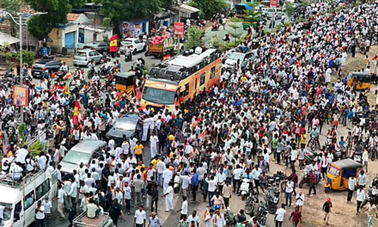 தவெக நிர்வாகிகள் மீது வழக்கு தவெக நிர்வாகிகள் மீது வழக்கு