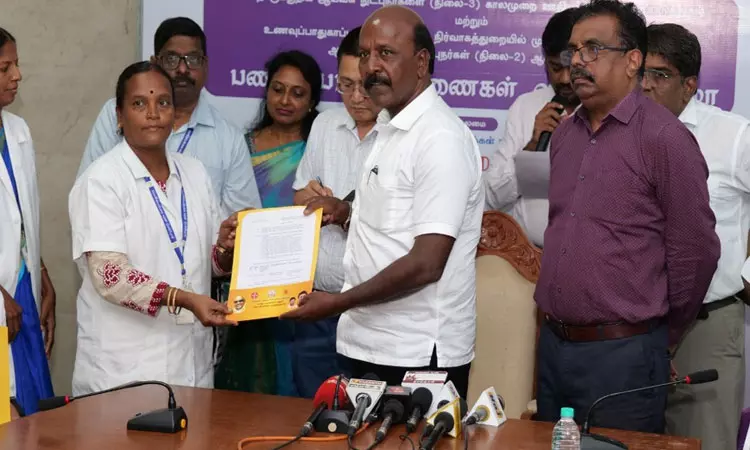 கிராம சுகாதார செவிலியர்களுக்கு பணிநியமன ஆணையினை முதல்-அமைச்சர் வழங்க உள்ளார் - அமைச்சர் தகவல்