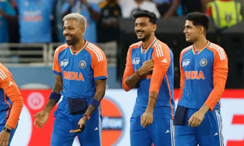 பாகிஸ்தானுக்கு எதிரான வெற்றி: உணர்ச்சிபூர்வமாக பதிவிட்ட சுப்மன் கில் பாகிஸ்தானுக்கு எதிரான வெற்றி: உணர்ச்சிபூர்வமாக பதிவிட்ட சுப்மன் கில்