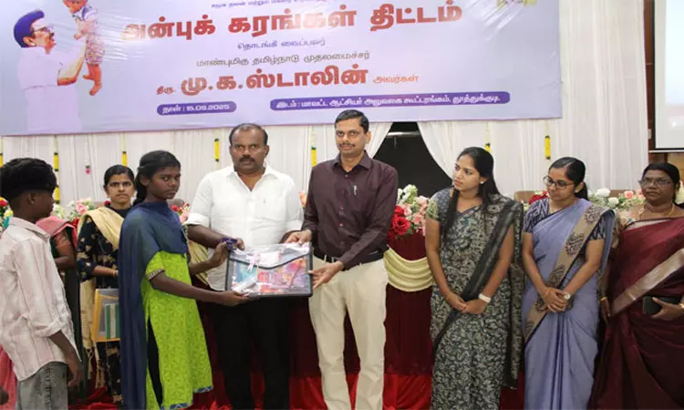 தூத்துக்குடி: அன்புக்கரங்கள் திட்டத்தில் 158 குழந்தைகளுக்கு மாதம் தோறும் ரூ.2,000 உதவித்தொகை