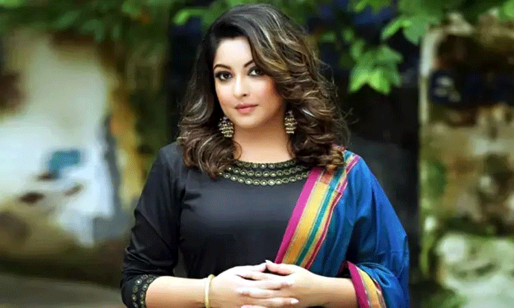 நிலாவையே தருவதாக சொன்னாலும் பிக்பாசில் பங்கேற்க மாட்டேன்- பிரபல நடிகை