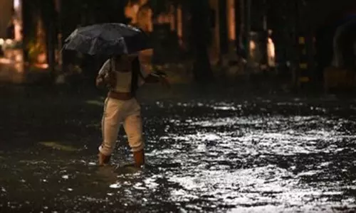 அதிகாலையில் சென்னையில் வெளுத்து வாங்கிய கனமழை