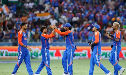 ஆசிய கோப்பை: ஓமனுக்கு எதிராக யுஏஇ வெற்றி.. சூப்பர்4 சுற்றை உறுதி செய்த இந்திய அணி