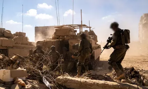 காசா மீதான ராணுவ நடவடிக்கை விரிவாக்கம்: பாலஸ்தீனர்கள்  வெளியேற இஸ்ரேல் உத்தரவு