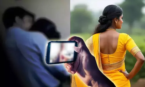வேறு பெண்ணுடன் கணவர் உல்லாசமாக இருந்த வீடியோவை பார்த்த மனைவி... அடுத்து நடந்த விபரீதம் வேறு பெண்ணுடன் கணவர் உல்லாசமாக இருந்த வீடியோவை பார்த்த மனைவி... அடுத்து நடந்த விபரீதம்