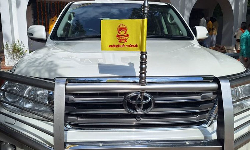 காரில் வன்னியர் சங்க கொடியை பொருத்திய ராமதாஸ்.. ஏன் தெரியுமா?