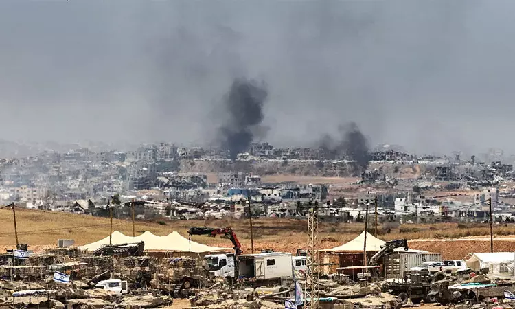 காசாவில் மீண்டும் தரைவழி தாக்குதலை தொடங்கிய... ... இன்றைய முக்கியச் செய்திகள்.. சில வரிகளில்.. 17-09-2025 காசாவில் மீண்டும் தரைவழி தாக்குதலை தொடங்கிய... ... இன்றைய முக்கியச் செய்திகள்.. சில வரிகளில்.. 17-09-2025