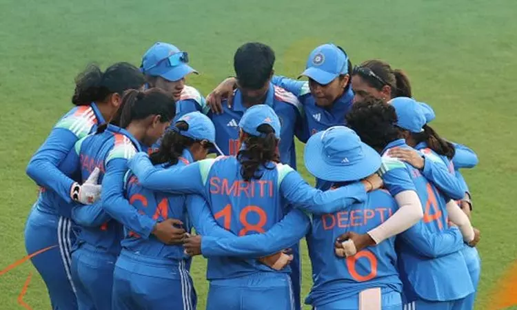 ஆஸ்திரேலியாவுக்கு எதிரான ஒருநாள் தொடர்... இந்திய முன்னணி வீராங்கனை விலகல் ஆஸ்திரேலியாவுக்கு எதிரான ஒருநாள் தொடர்... இந்திய முன்னணி வீராங்கனை விலகல்