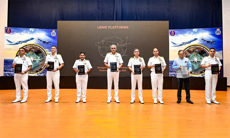 ஐ.என்.எஸ். ராஜாளியில் இந்திய கடற்படையின் தொலைதூர கண்காணிப்பு கருத்தரங்கு