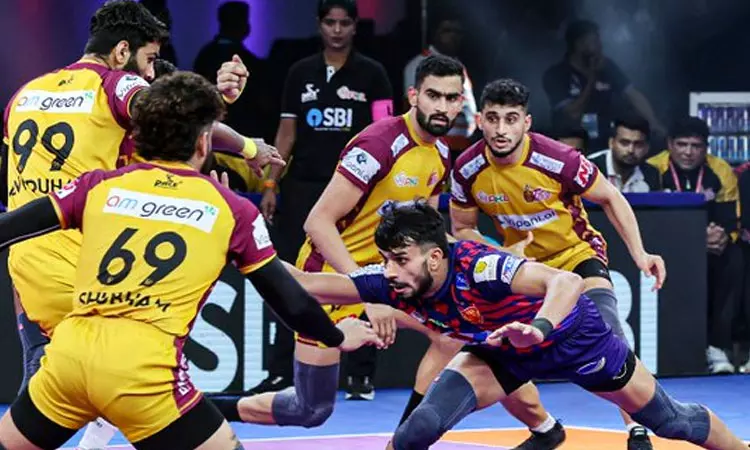 புரோ கபடி லீக்: தெலுங்கு டைட்டன்ஸை வீழ்த்தி திரில் வெற்றி பெற்ற தபாங் டெல்லி