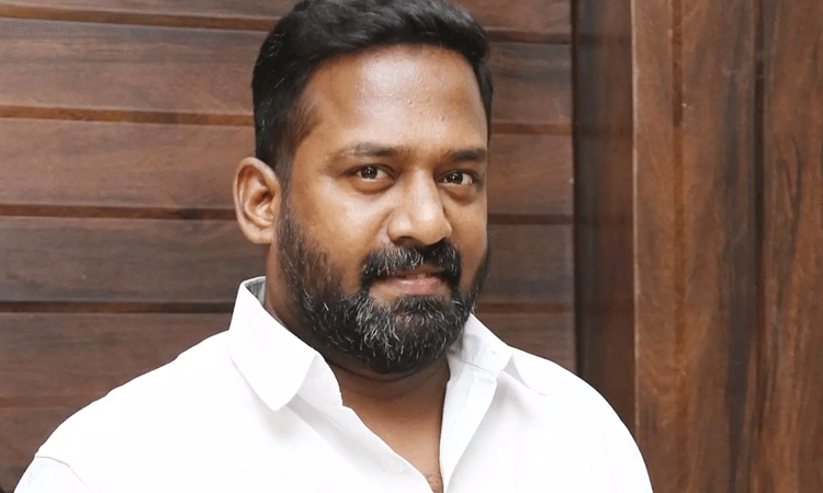 படப்பிடிப்பில் மயங்கி விழுந்த ரோபோ சங்கர்.. தீவிர சிகிச்சை பிரிவில் அனுமதி