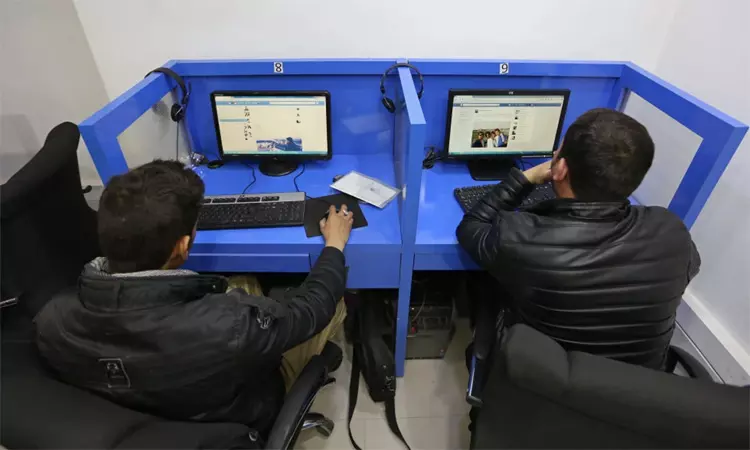 ஆப்கானிஸ்தானில் இணைய சேவைகளை முடக்கியது தாலிபான் அரசு