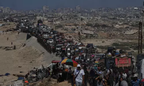 அதிகரிக்கும் பதற்றம்.. காசா நகருக்குள் முன்னேறும் இஸ்ரேல் படை