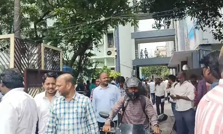  சென்னை ஐகோர்ட்டு உள்பட 2 இடங்களுக்கு வெடிகுண்டு... ... இன்றைய முக்கியச் செய்திகள்.. சில வரிகளில்.. 19-09-2025