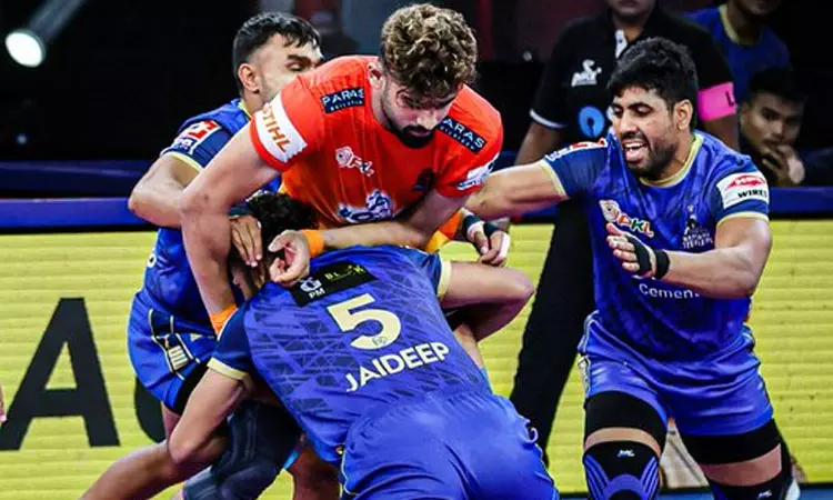 புரோ கபடி லீக்: புனேரி பால்டனை வீழ்த்திய அரியானா ஸ்டீலர்ஸ்