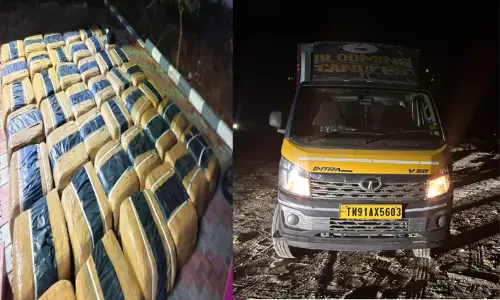 தூத்துக்குடி: இலங்கைக்கு கடத்த முயன்ற ரூ.40 லட்சம் மதிப்பிலான பீடி இலைகள் பறிமுதல் தூத்துக்குடி: இலங்கைக்கு கடத்த முயன்ற ரூ.40 லட்சம் மதிப்பிலான பீடி இலைகள் பறிமுதல்