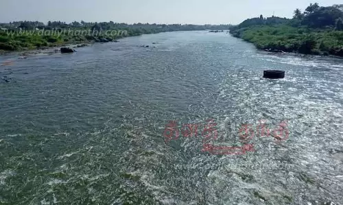 நீர்வரத்து அதிகரிப்பு; தென்பெண்ணை ஆற்றங்கரையோர மக்களுக்கு வெள்ள அபாய எச்சரிக்கை நீர்வரத்து அதிகரிப்பு; தென்பெண்ணை ஆற்றங்கரையோர மக்களுக்கு வெள்ள அபாய எச்சரிக்கை