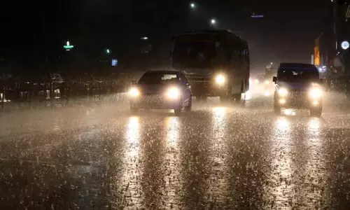 சென்னையில் நள்ளிரவில் பல்வேறு பகுதிகளில் கனமழை