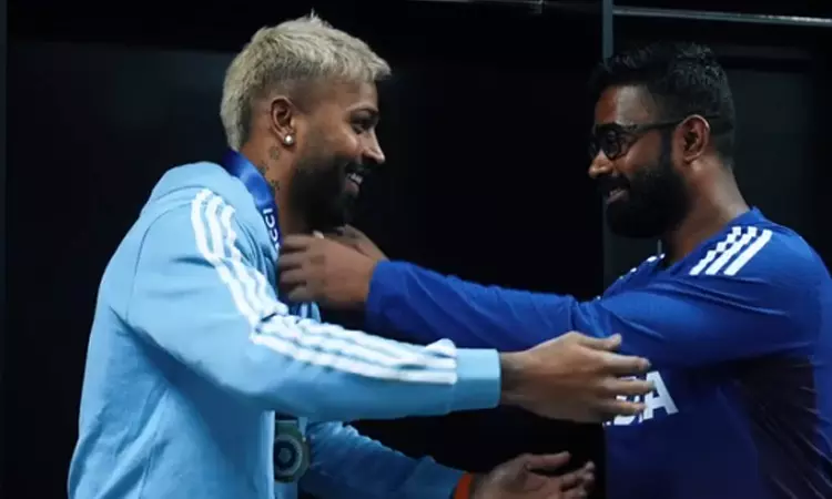 ஓமன் அணிக்கு எதிரான போட்டி: இம்பேக்ட் வீரர் விருதை வென்ற ஹர்திக் பாண்டியா