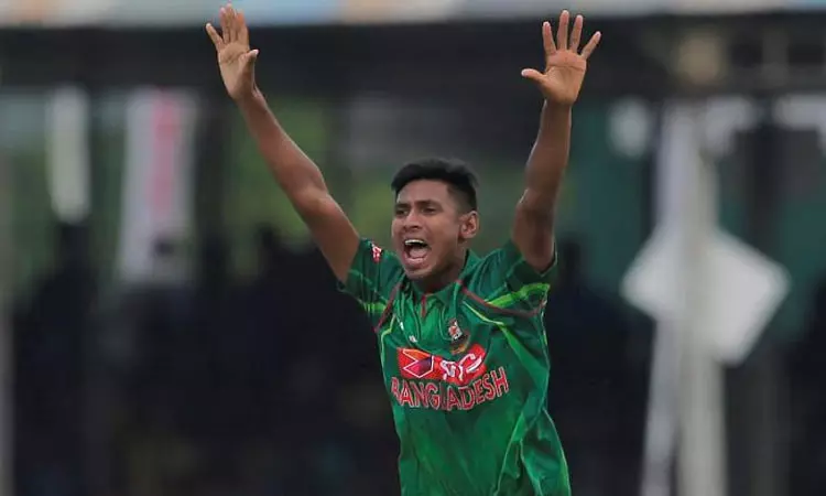 சர்வதேச டி20 கிரிக்கெட்: ஷகிப் அல் ஹசனின் மாபெரும் சாதனையை சமன் செய்த முஸ்தாபிசுர் ரஹ்மான்