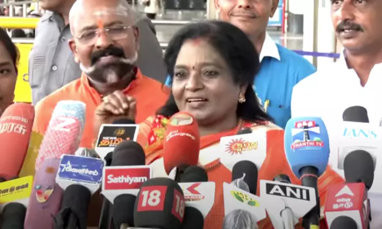 விஜய்க்கு ஸ்கிரிப்ட் எழுதிக்கொடுப்பவர்கள் கவனமாக எழுத வேண்டும் - தமிழிசை