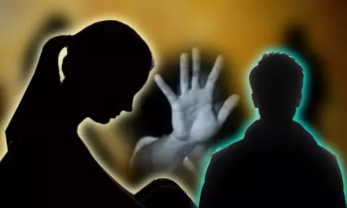 அதிர்ச்சி சம்பவம்.. வாயில் துணியை திணித்து மாற்றுத்திறனாளி இளம்பெண்ணை பலாத்காரம் செய்ய முயற்சி அதிர்ச்சி சம்பவம்.. வாயில் துணியை திணித்து மாற்றுத்திறனாளி இளம்பெண்ணை பலாத்காரம் செய்ய முயற்சி