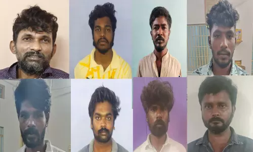 தூத்துக்குடி: போக்சோ உள்ளிட்ட வழக்குகளில் ஒரே நாளில் 8 பேர் குண்டர் சட்டத்தில் கைது தூத்துக்குடி: போக்சோ உள்ளிட்ட வழக்குகளில் ஒரே நாளில் 8 பேர் குண்டர் சட்டத்தில் கைது