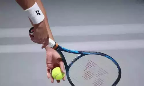 செங்டு ஓபன் டென்னிஸ்:  அரையிறுதிக்கு முன்னேறினார் அலெக்சாண்டர் ஷெவ்செங்கோ