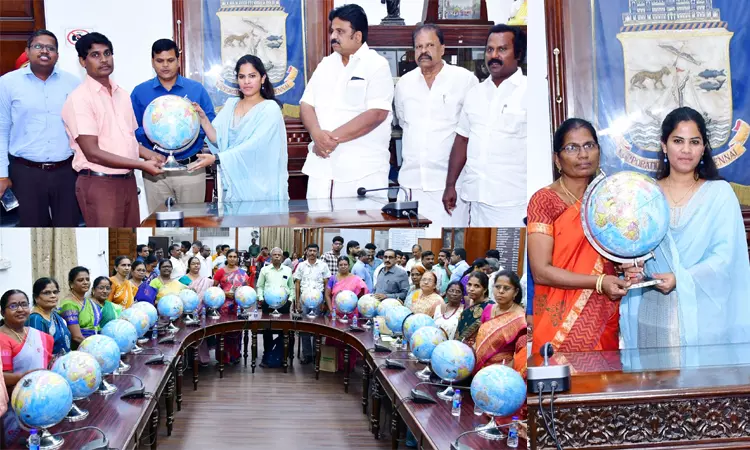 சென்னை பள்ளிகளுக்கு 2,300 புவிக்கோளங்கள்  மேயர் பிரியா வழங்கினார்