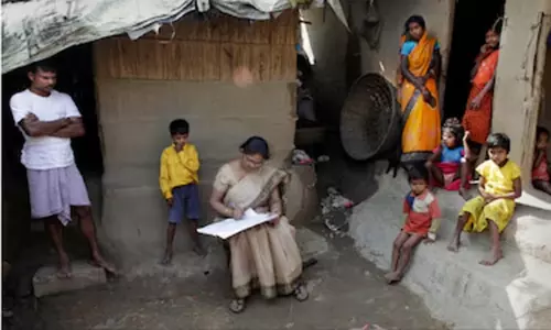 கர்நாடகத்தில் சாதிவாரி கணக்கெடுப்பு;  இன்று தொடங்குகிறது