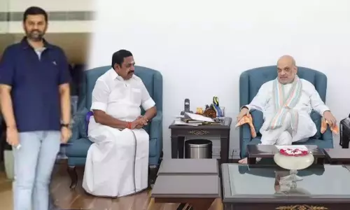 அமித்ஷாவை எடப்பாடி பழனிசாமி சந்தித்தபோது அருகில் இருந்த முக்கிய புள்ளி யார்? - பரபரப்பு தகவல்கள்