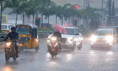 தமிழகத்தின் 11 மாவட்டங்களில் இன்று கனமழைக்கு வாய்ப்பு தமிழகத்தின் 11 மாவட்டங்களில் இன்று கனமழைக்கு வாய்ப்பு