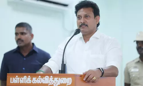 கல்வி நிதியில் அரசியல் செய்ய வேண்டாம்: அமைச்சர் அன்பில் மகேஷ் கல்வி நிதியில் அரசியல் செய்ய வேண்டாம்: அமைச்சர் அன்பில் மகேஷ்