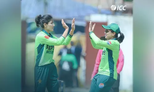 மகளிர் கிரிக்கெட்: தென் ஆப்பிரிக்காவை வீழ்த்தி ஆறுதல் வெற்றியை பதிவு செய்த பாகிஸ்தான் மகளிர் கிரிக்கெட்: தென் ஆப்பிரிக்காவை வீழ்த்தி ஆறுதல் வெற்றியை பதிவு செய்த பாகிஸ்தான்