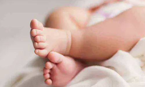 2 மாத பெண் குழந்தை கால்வாயில் வீசி கொலை - 3-வதும் மகள் பிறந்ததால் தாய் வெறிச்செயல்