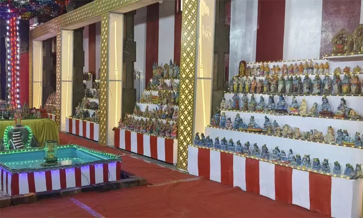 கோவில்பட்டி செண்பகவல்லி அம்மன் கோவிலில் நவராத்திரி விழா தொடக்கம்