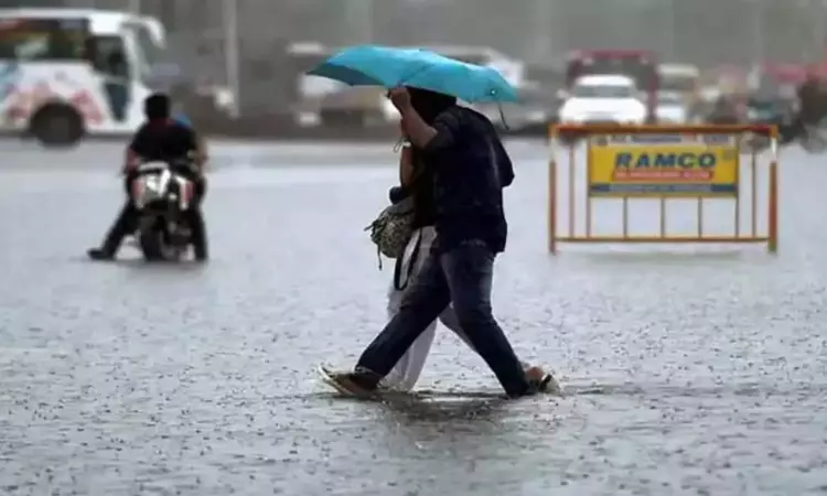 இரவு 7 மணி வரை 12 மாவட்டங்களில் மழைக்கு வாய்ப்பு இரவு 7 மணி வரை 12 மாவட்டங்களில் மழைக்கு வாய்ப்பு