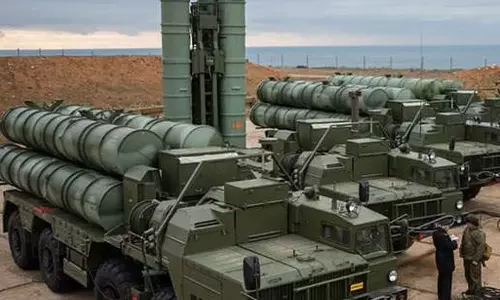 ரஷியாவிடம் இருந்து 5-வது ‘எஸ்-400’வான் பாதுகாப்பு அமைப்பு எப்போது கிடைக்கும்? வெளியான தகவல்