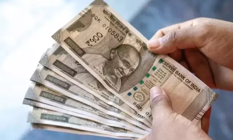 அரசு ஊழியர்களுக்கு முன்கூட்டியே சம்பளம்; முதல்-மந்திரி உத்தரவு