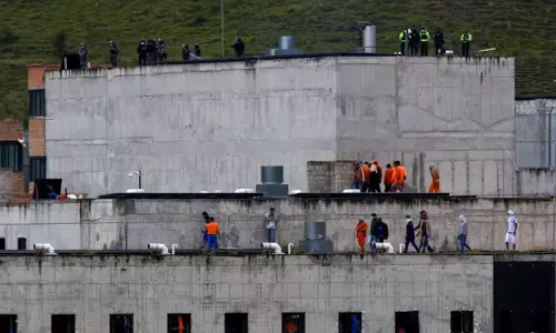 ஈகுவேடார் சிறையில் கலவரம்:  14 பேர் பலி; 14 பேர் காயம்