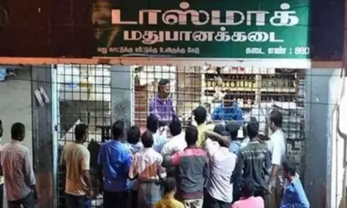 மது பிரியர்களுக்கு ஷாக்; மதுபானங்கள் விலை உயர்கிறது? மது பிரியர்களுக்கு ஷாக்; மதுபானங்கள் விலை உயர்கிறது?