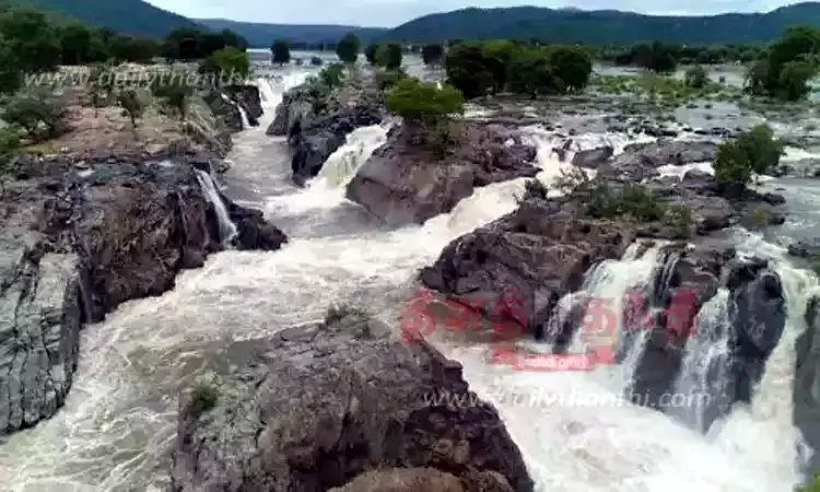 காவிரியில் தண்ணீர் திறக்க கர்நாடக அரசுக்கு உத்தரவு
