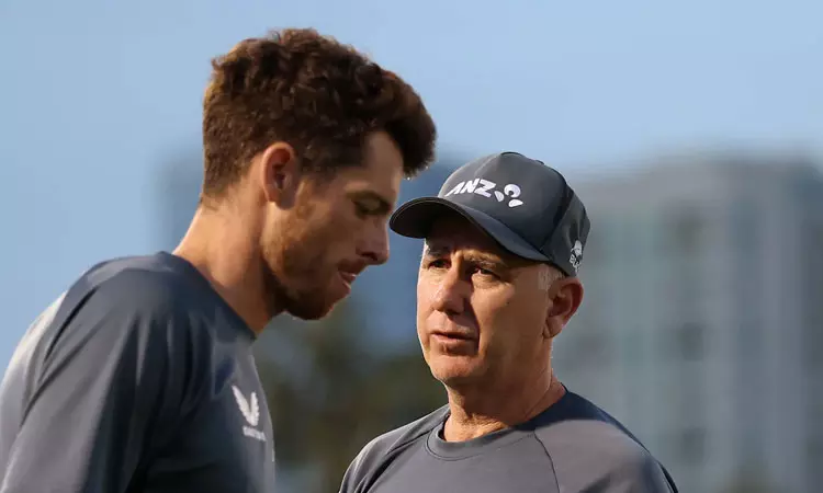 மீண்டும் நியூசிலாந்து அணியுடன் இணைந்த பயிற்சியாளர்