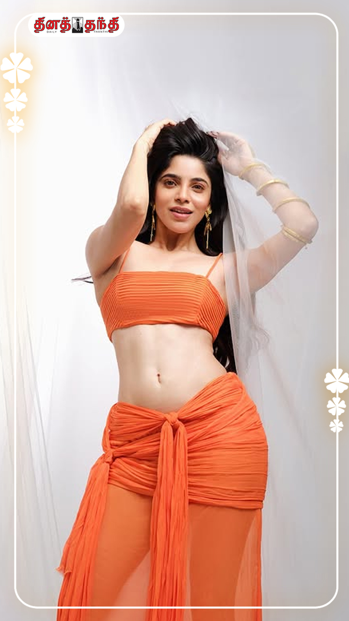 நடிகை திவ்யபாரதியின் லேட்டஸ்ட் கிளிக்ஸ்..! நடிகை திவ்யபாரதியின் லேட்டஸ்ட் கிளிக்ஸ்..!