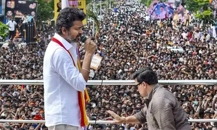 நாமக்கலில் இன்று பரப்புரை செய்கிறார் தவெக தலைவர்... ... கரூர்:  விஜய் பிரசார கூட்ட நெரிசலில் சிக்கி 10 பேர் பலி