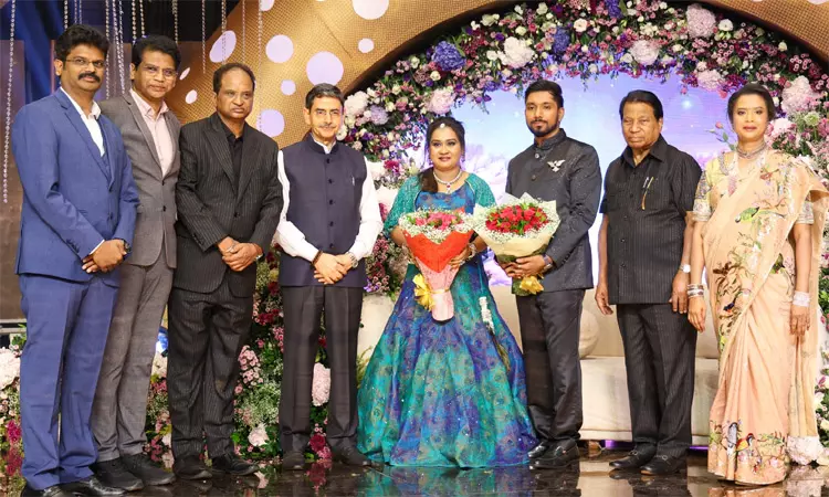 வி.ஐ.டி. பல்கலைக்கழக வேந்தர்பேத்தி திருமண வரவேற்பு விழா; கவர்னர் ஆர்.என்.ரவி, முதல்-அமைச்சர் மு.க.ஸ்டாலின் வாழ்த்து